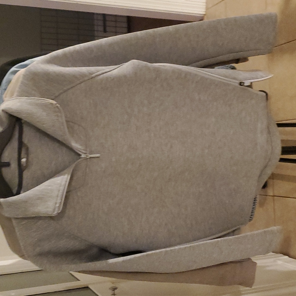 North face pullover side vent